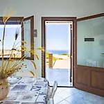 Casa Vitalia- Super Vista Mare-2 -giardino-bbq - Wifi Free-parcheggio Iunp5732 Holiday home *