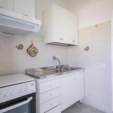 Casa Vitalia- Super Vista Mare-2 -giardino-bbq - Wifi Free-parcheggio Iunp5732 טורה דיי קורסרי